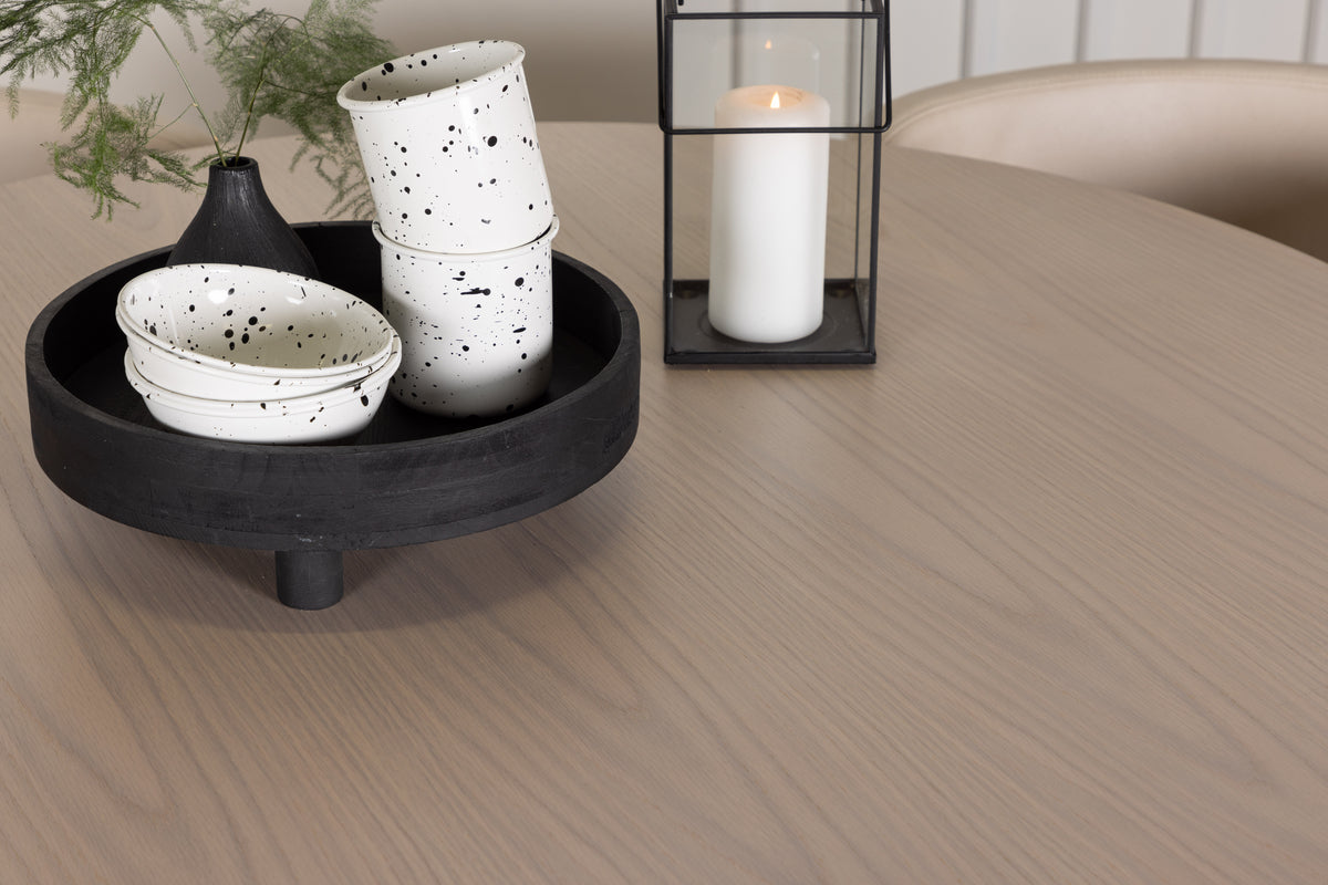 Venture Design Olivia & Simrishamn Runda Matbord ⌀110 Vitputsad + Matstolar Beige