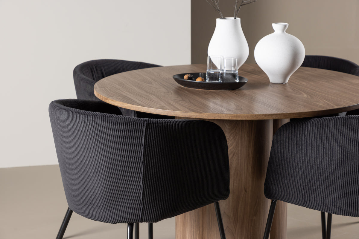 Venture Design Berit & Olivia Matstolar Svart + Runda Matbord ⌀110 Brun
