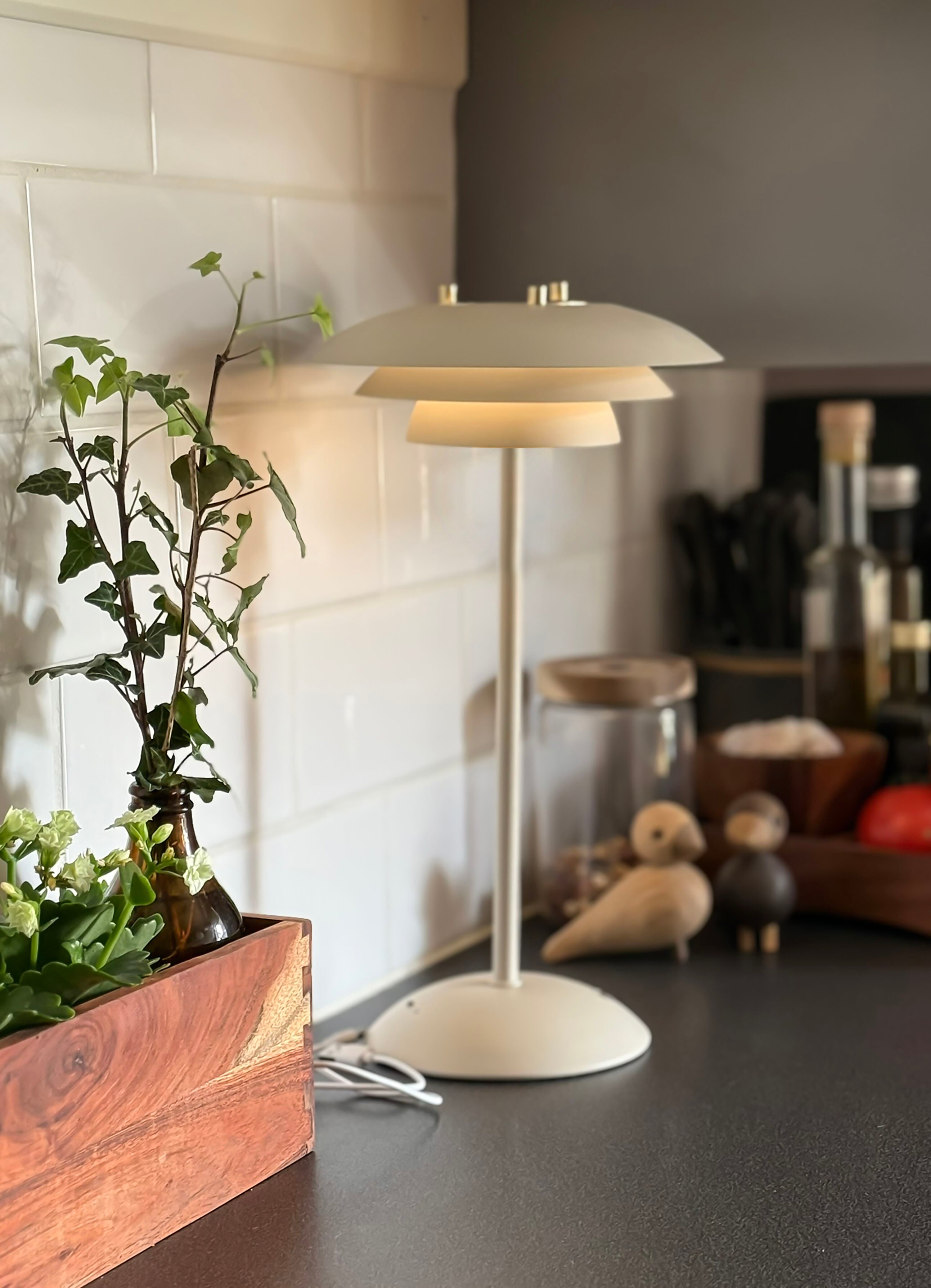 Aneta Home EPSILON RECHARGE bordslampa