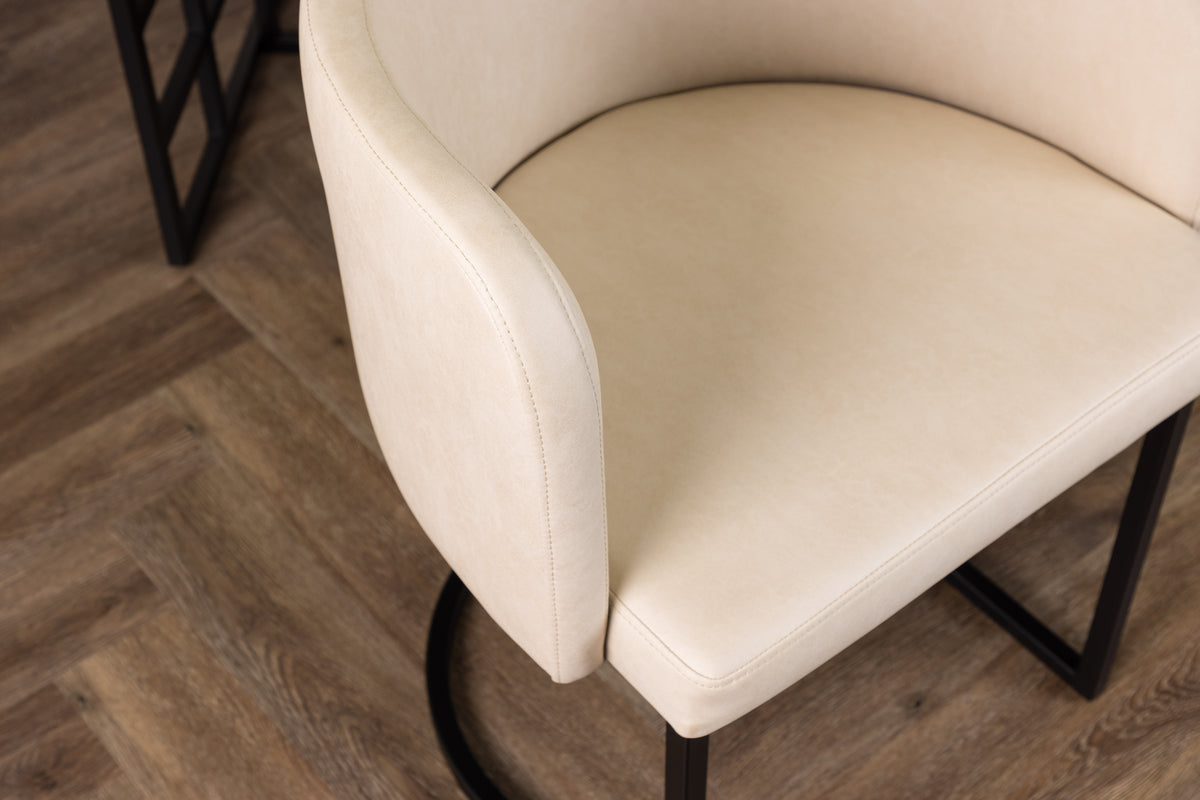 Venture Design Simrishamn Matstolar Beige