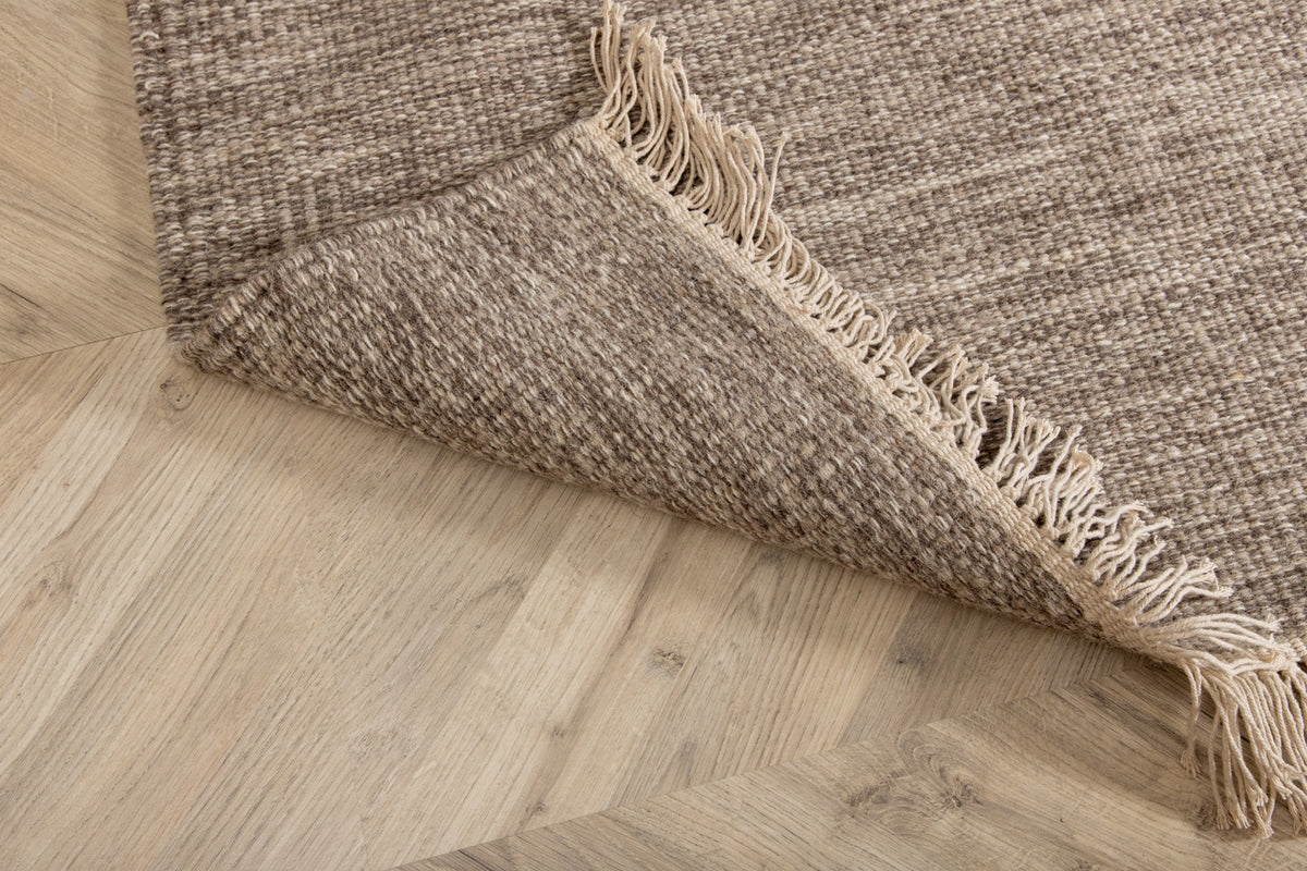 Venture Design Cyrus Rektangulära Mattor 230 x 160 Beige