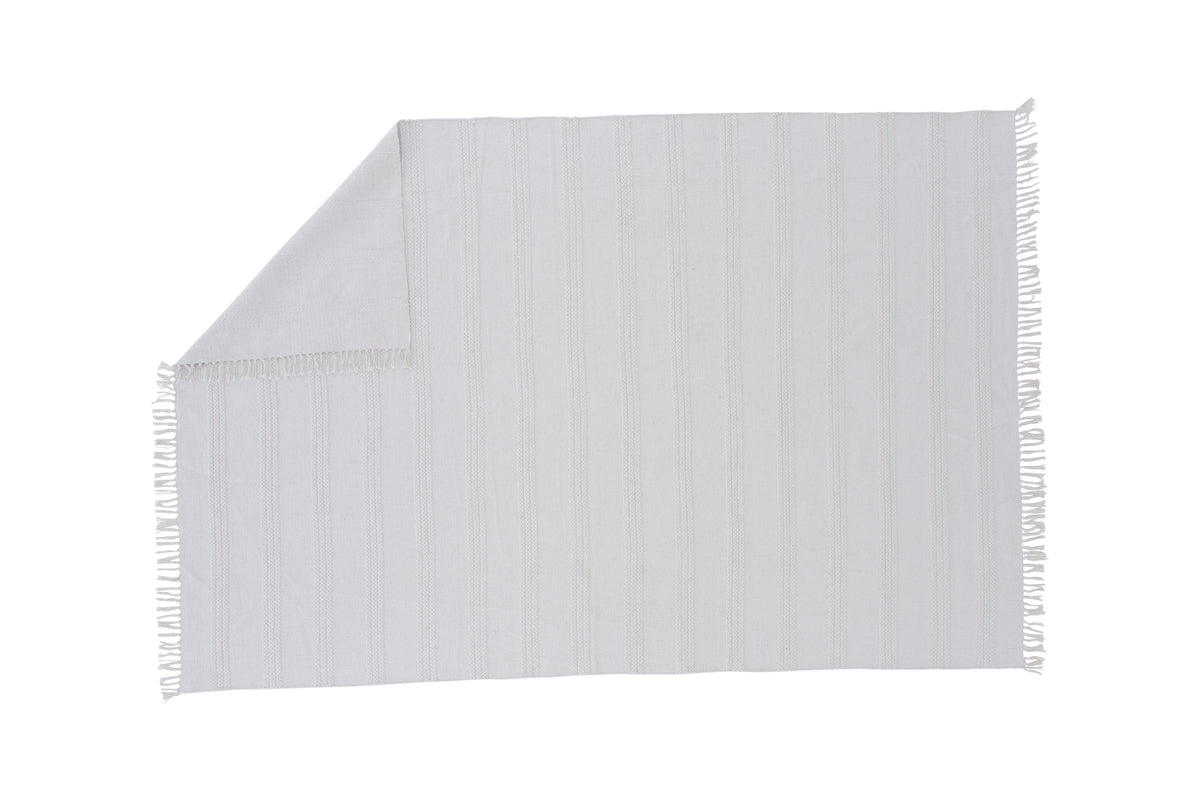 Venture Design Nico Rektangulära Mattor 230 x 160 Off-white