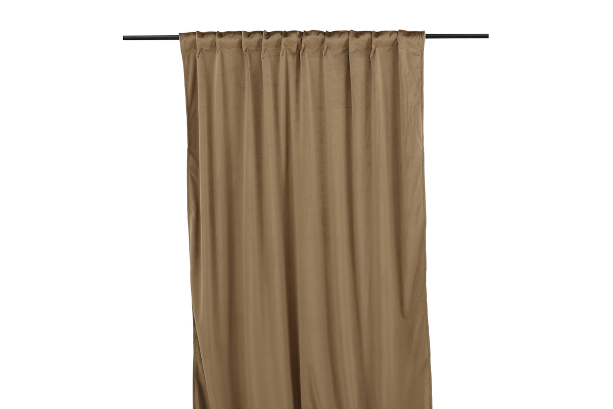 Venture Design Mary Gardiner 250 × 135