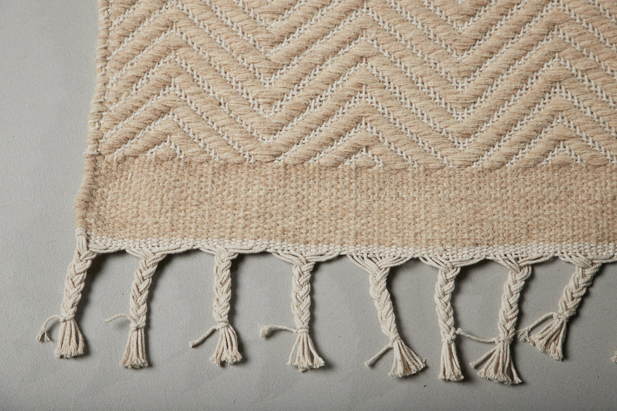Venture Design Loke Rektangulära Mattor 230 x 160 Beige