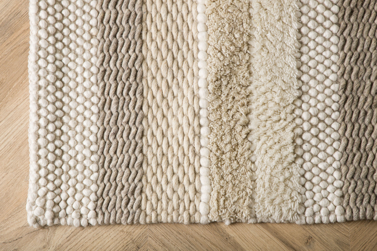 Venture Design Sixten Rektangulära Mattor 400 x 300 Beige