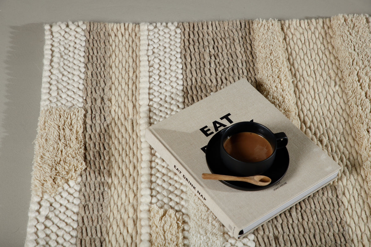 Venture Design Sixten Rektangulära Mattor 200 × 70 Beige