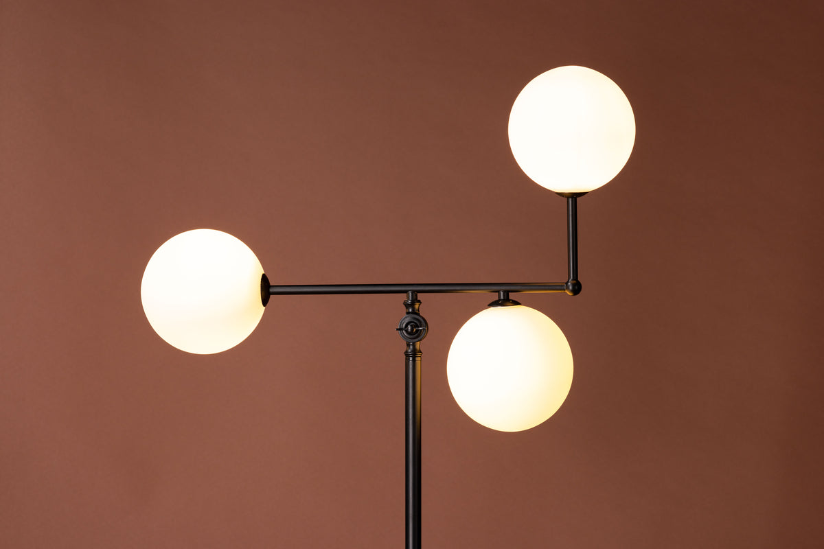 Venture Design Marsan Golvlampor Svart
