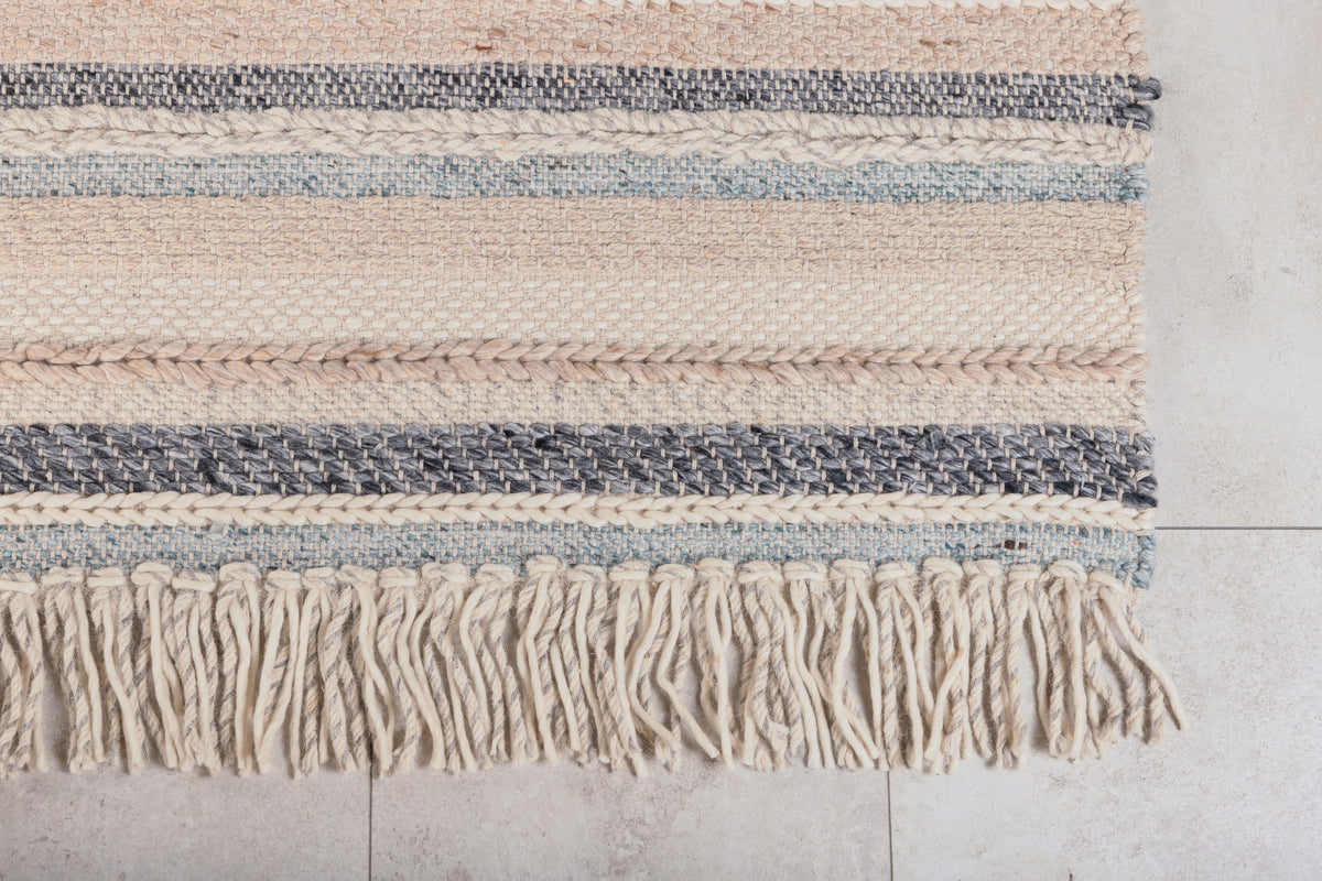 Venture Design Gudha Rektangulära Mattor 240 x 170 Beige