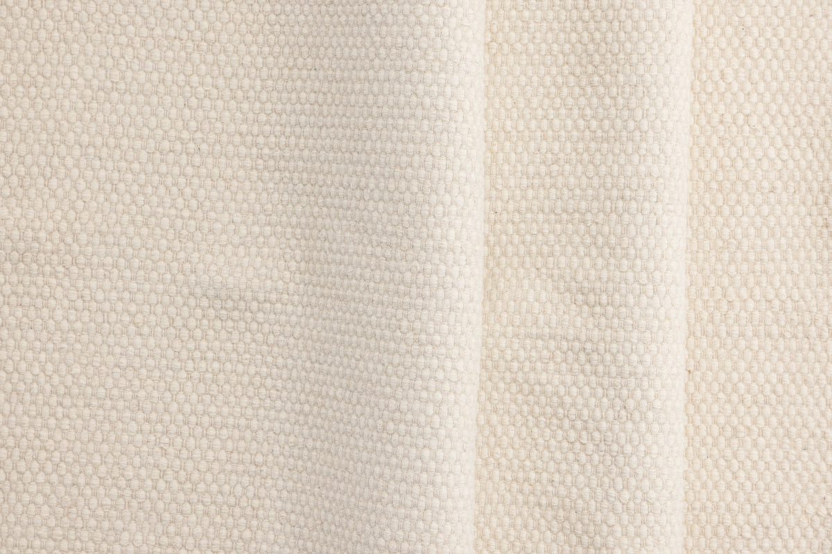Venture Design Vilma Rektangulära Mattor 230 x 160 Off-white