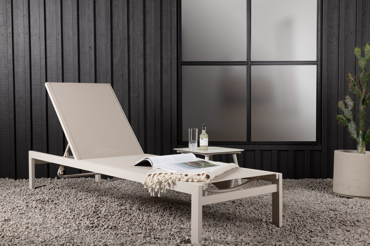Venture Design Copacabana Solstolar