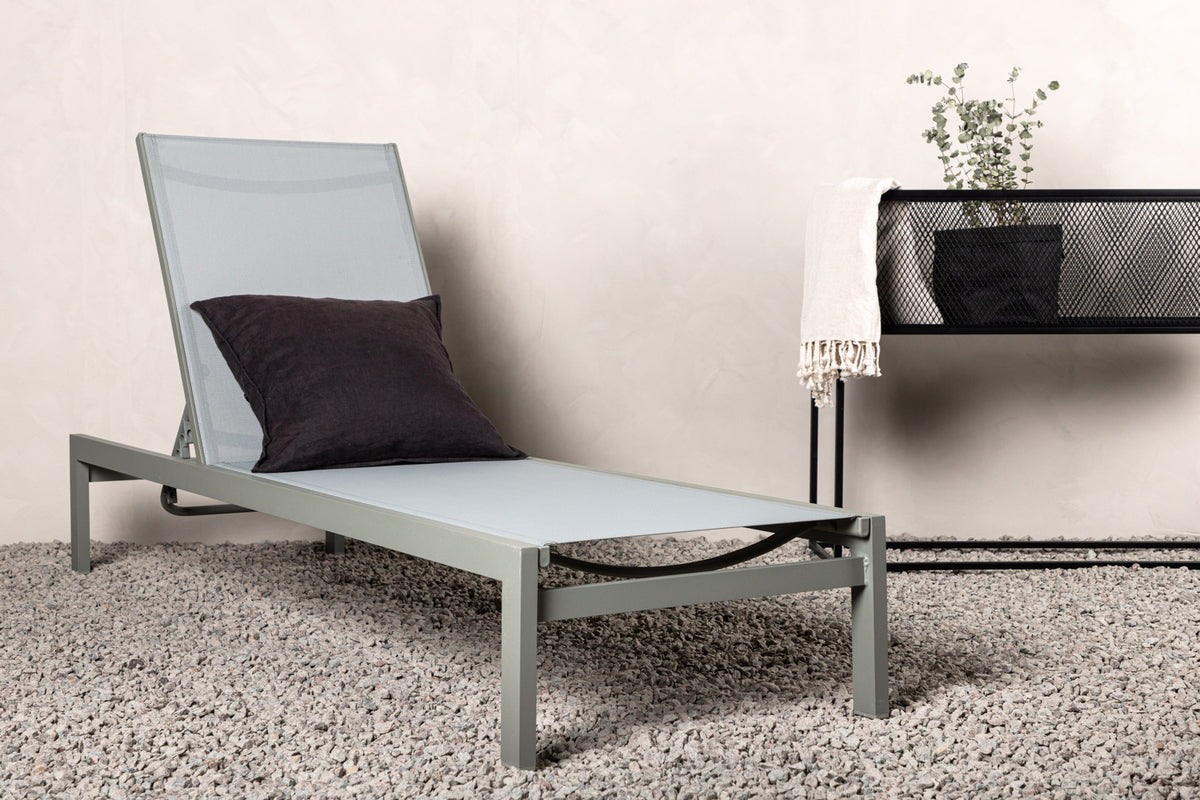 Venture Design Copacabana Solstolar