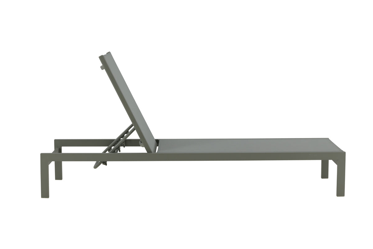 Venture Design Copacabana Solstolar