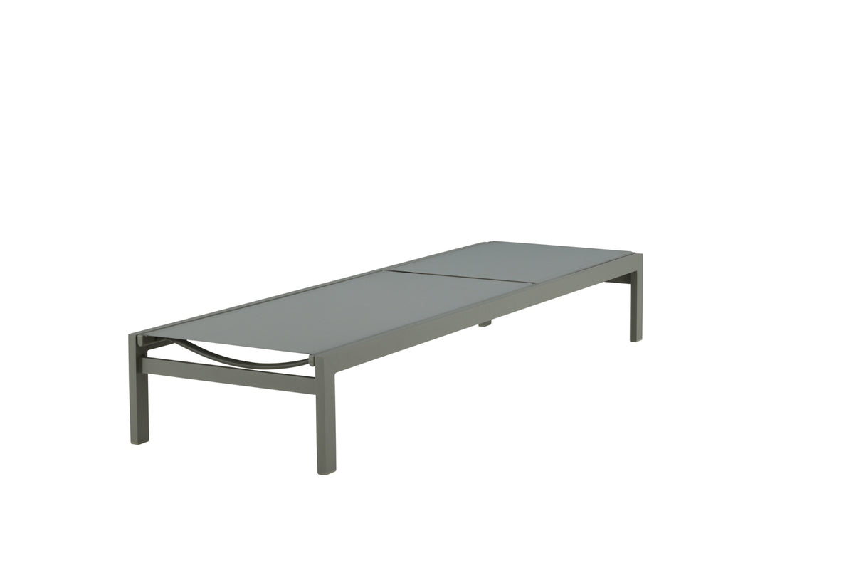 Venture Design Copacabana Solstolar