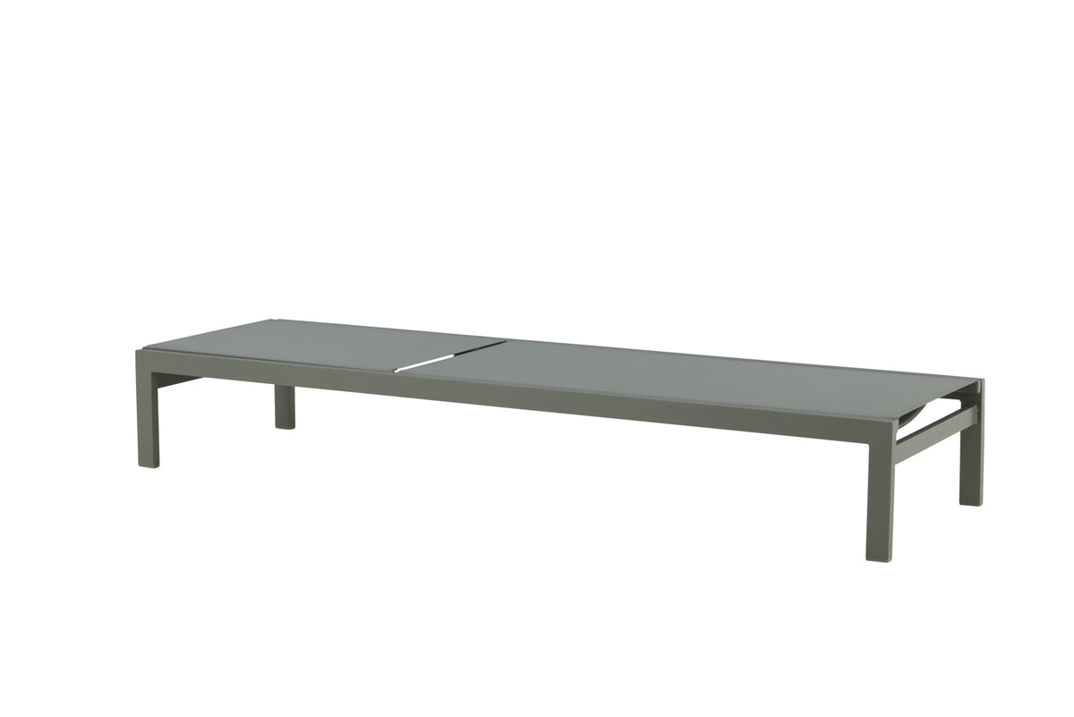 Venture Design Copacabana Solstolar