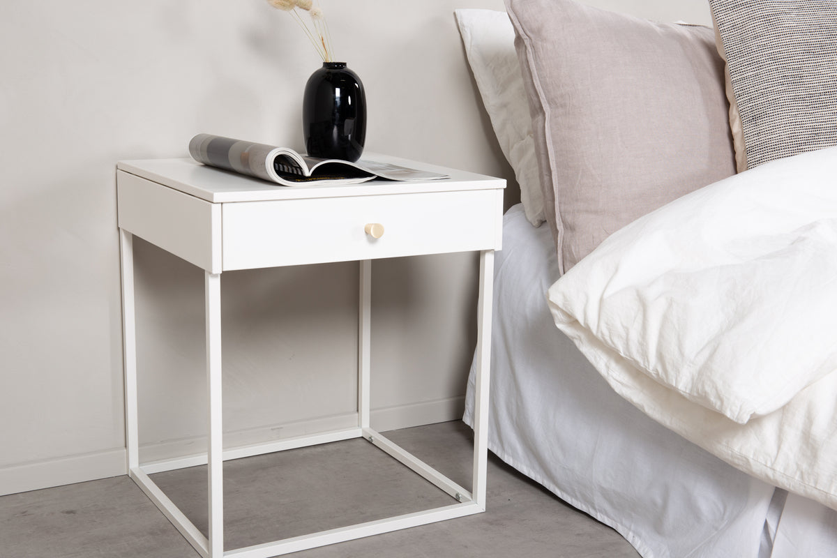 Venture Design Bakal Sängbord 43 x 43 Vit