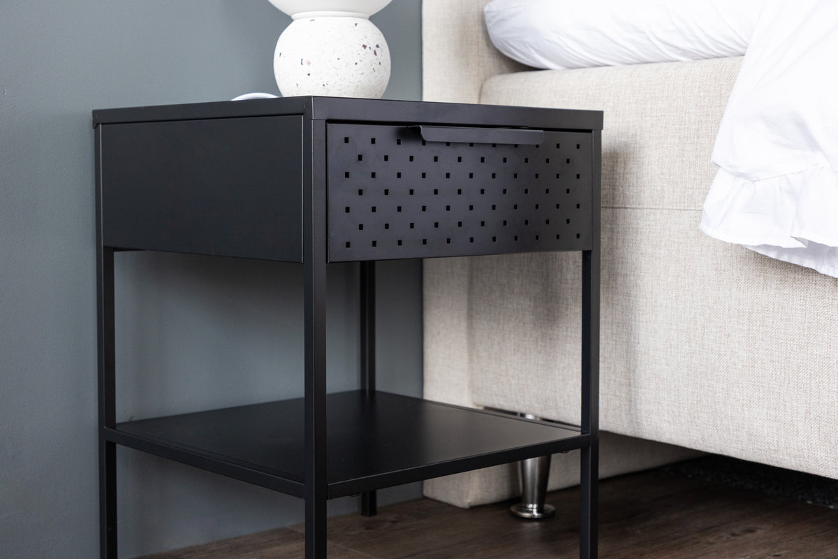 Venture Design Sacramento Sängbord 40 x 40 Svart