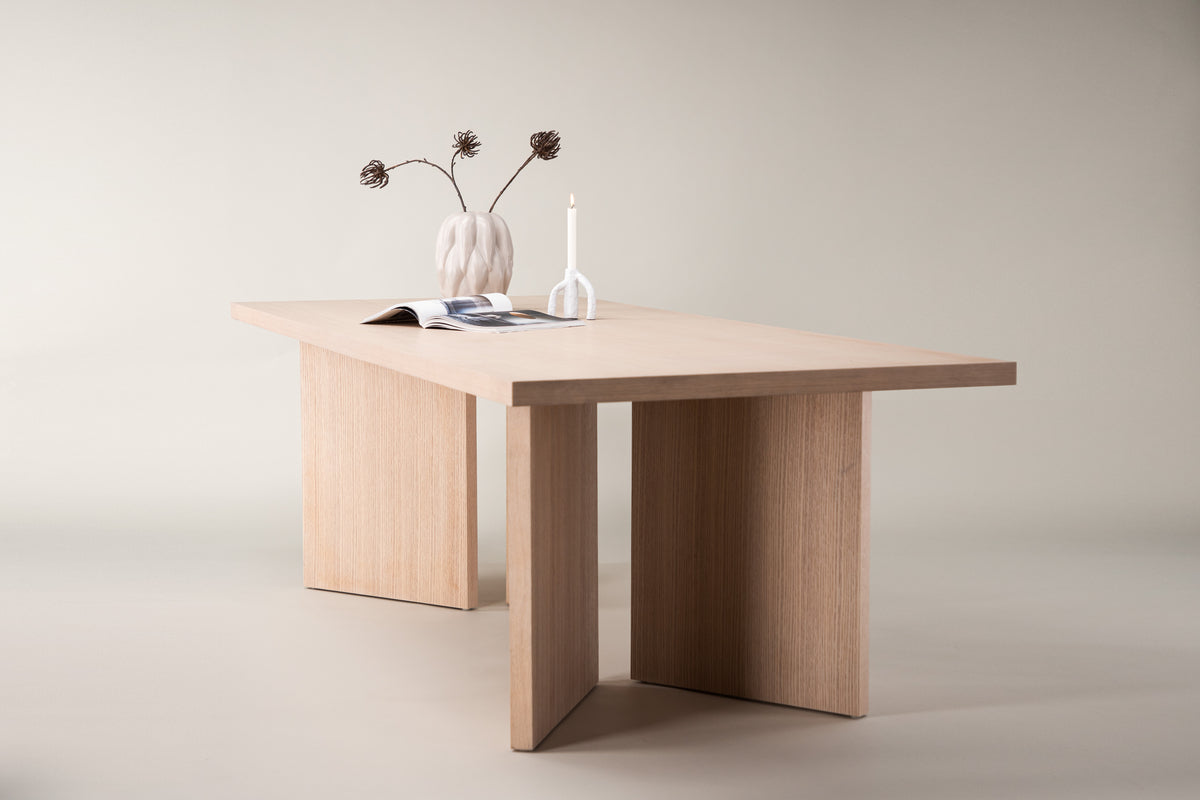 Venture Design Bassholmen Rektangulära Matbord 240 x 100 Vitputsad