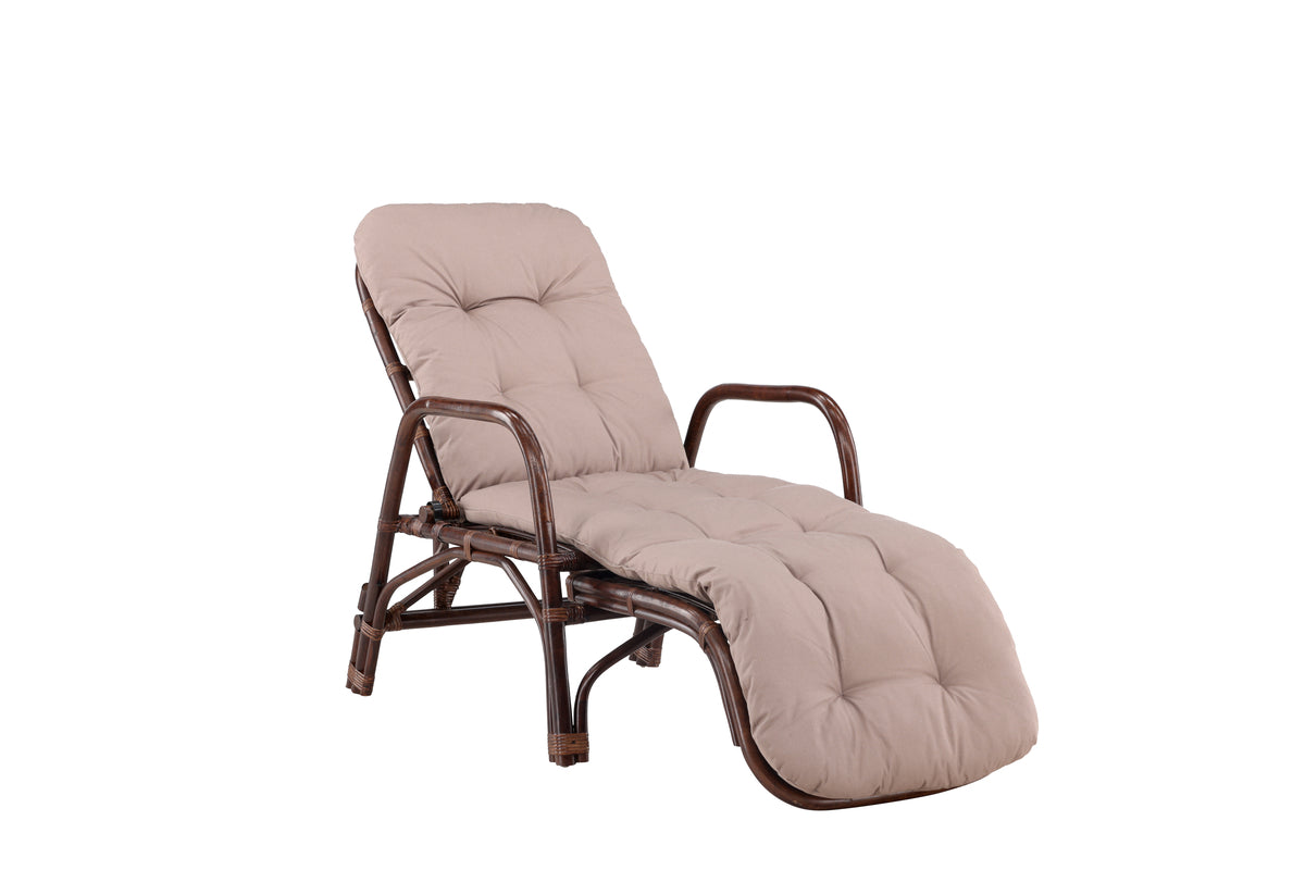 Venture Design Nella Solstolar