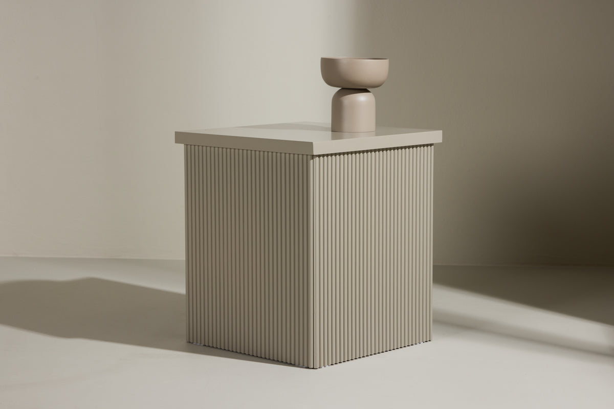 Venture Design Lenox Sidobord 40 x 40 Beige