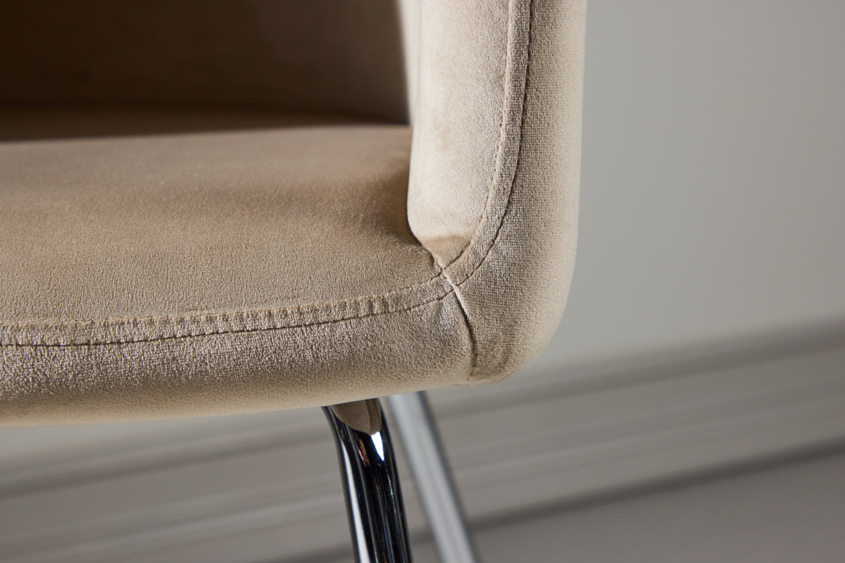 Venture Design Berit Matstolar Beige