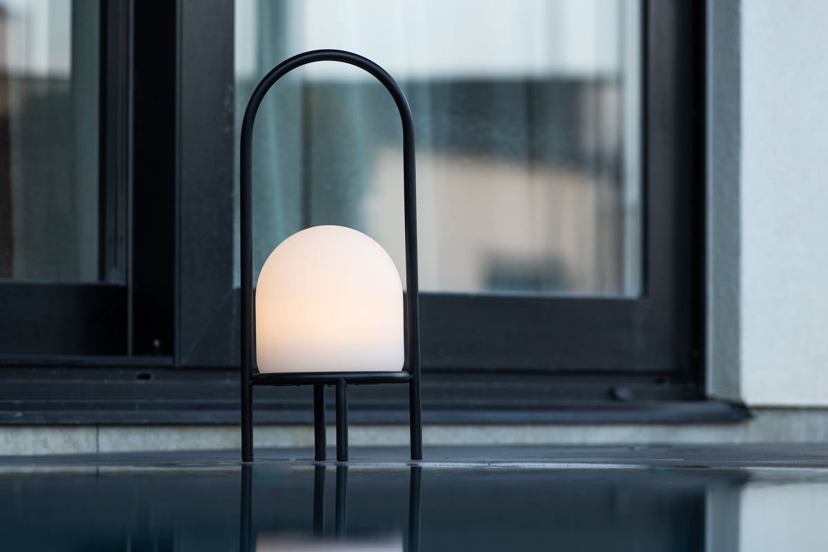 Venture Design Colie Bordslampor