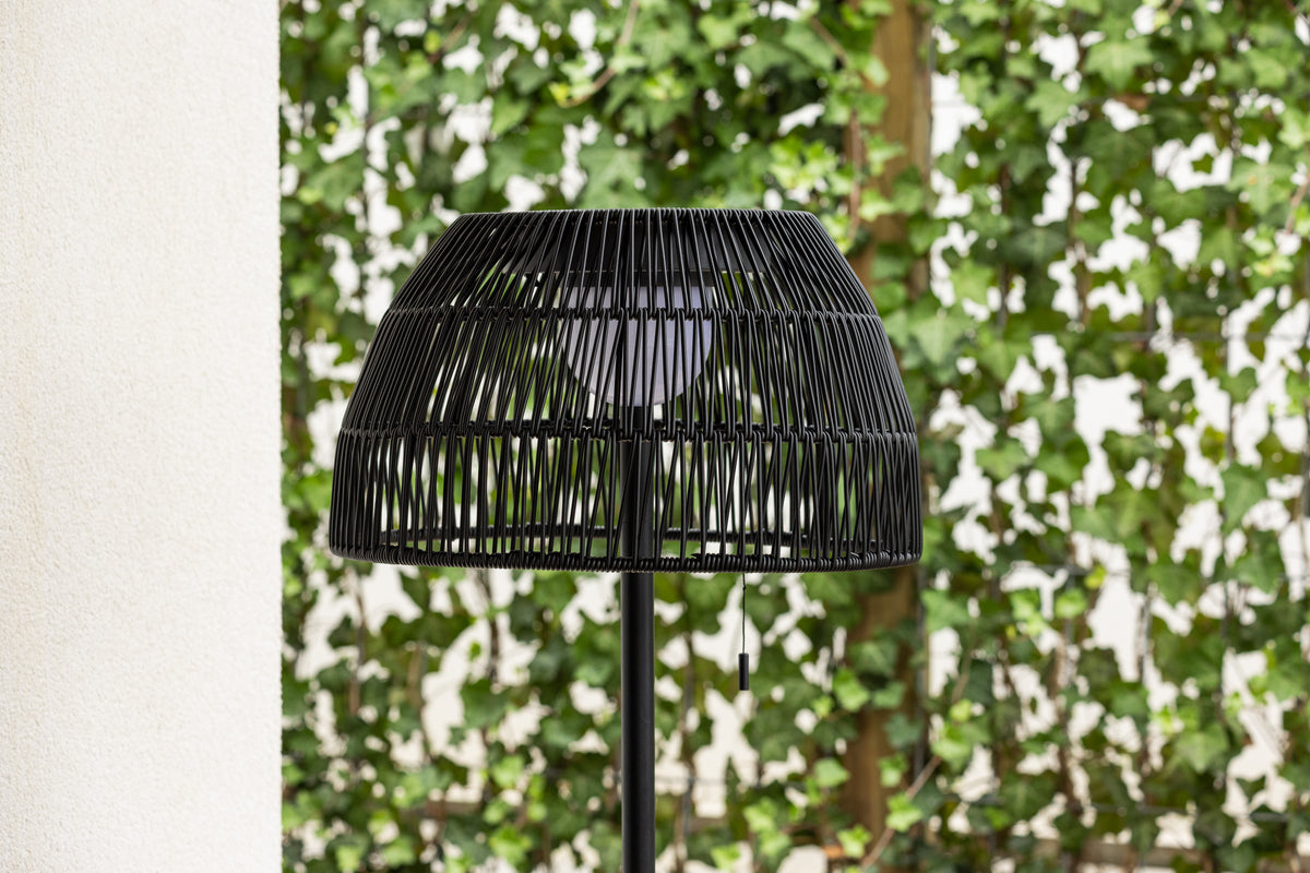 Venture Design Mabis Golvlampor