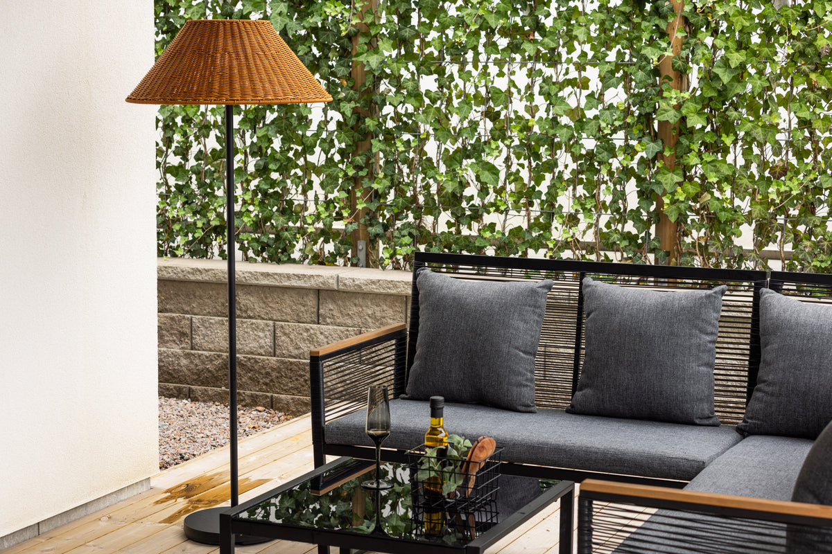 Venture Design Mabis Golvlampor