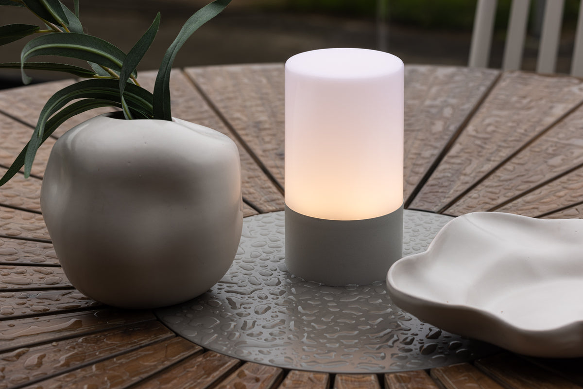 Venture Design Tubu Bordslampor