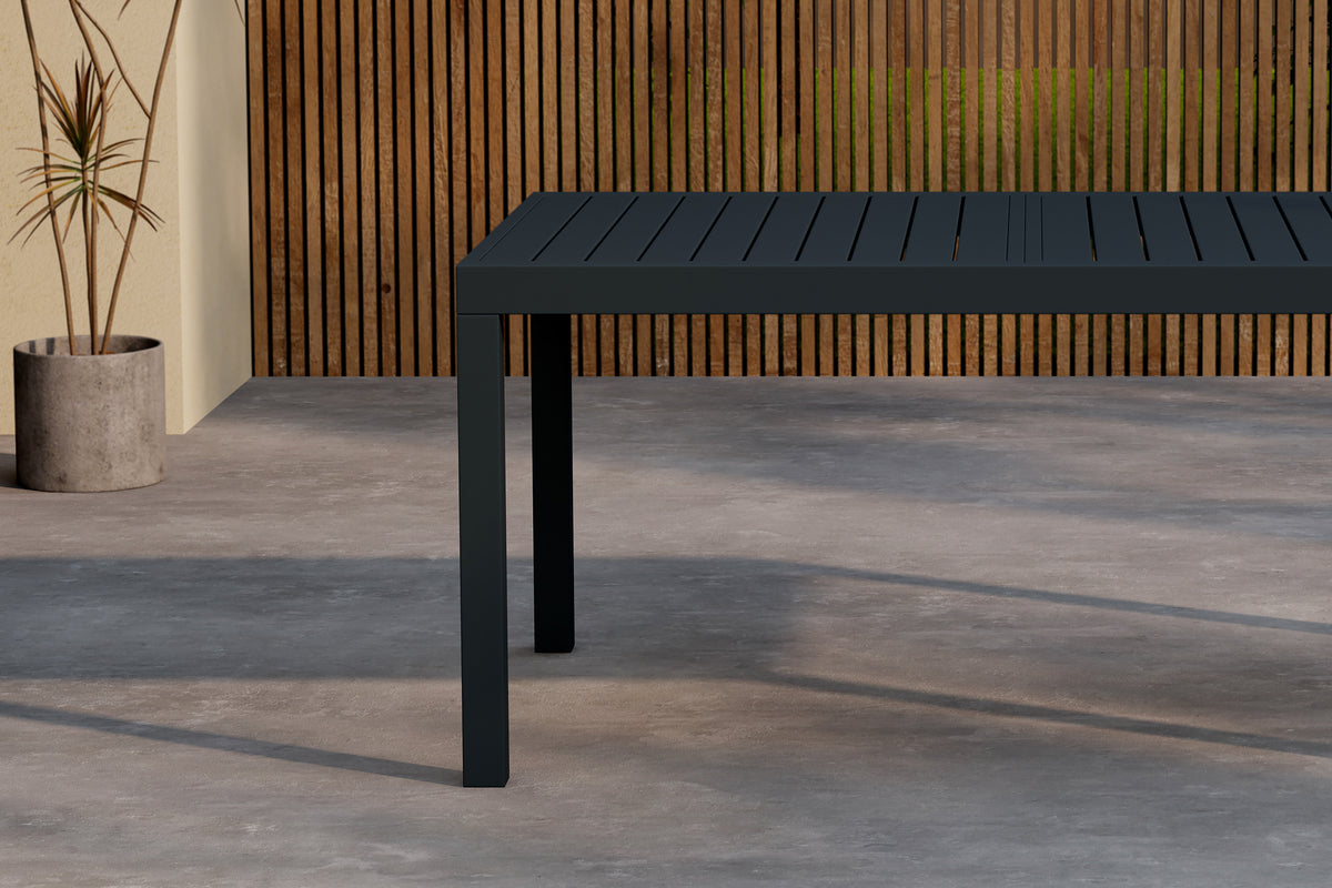 Venture Design Capo Rektangulära Matbord 160/240 x 100 Svart