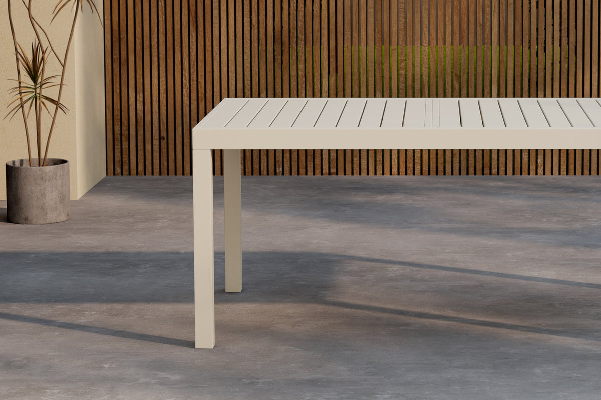 Venture Design Capo Rektangulära Matbord 160/240 x 100 Beige
