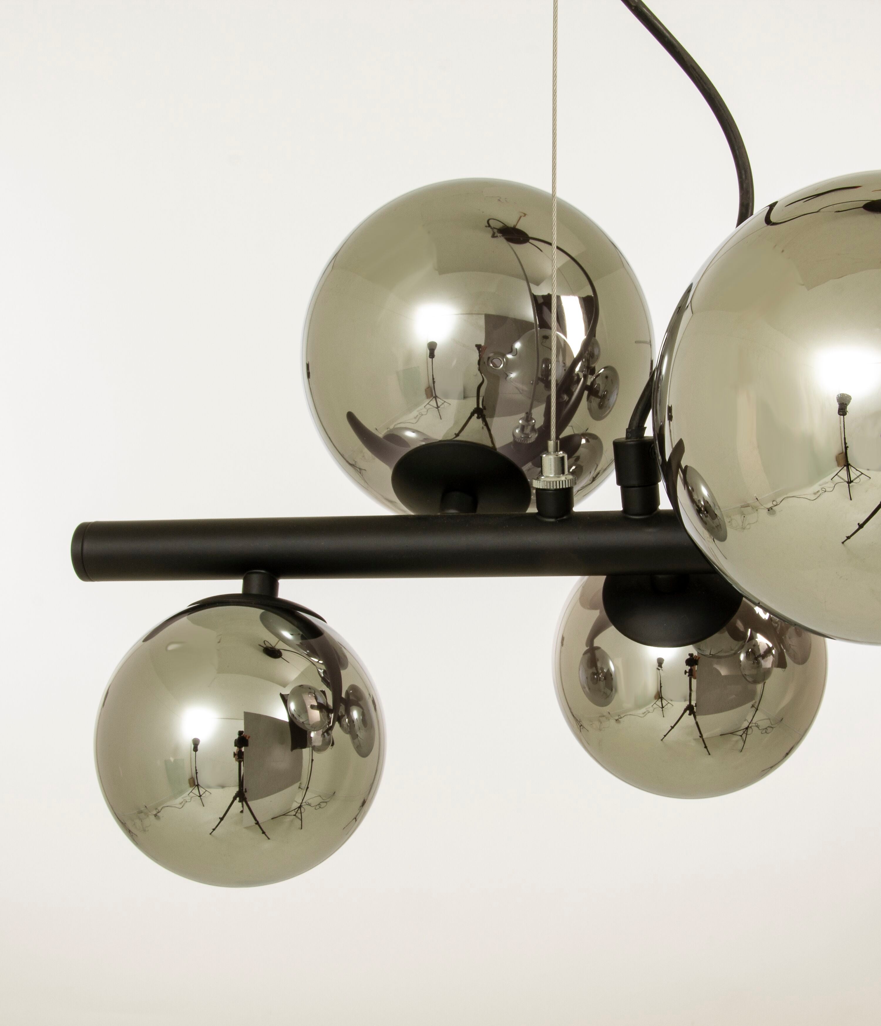 Aneta Home MOLEKYL taklampa L58