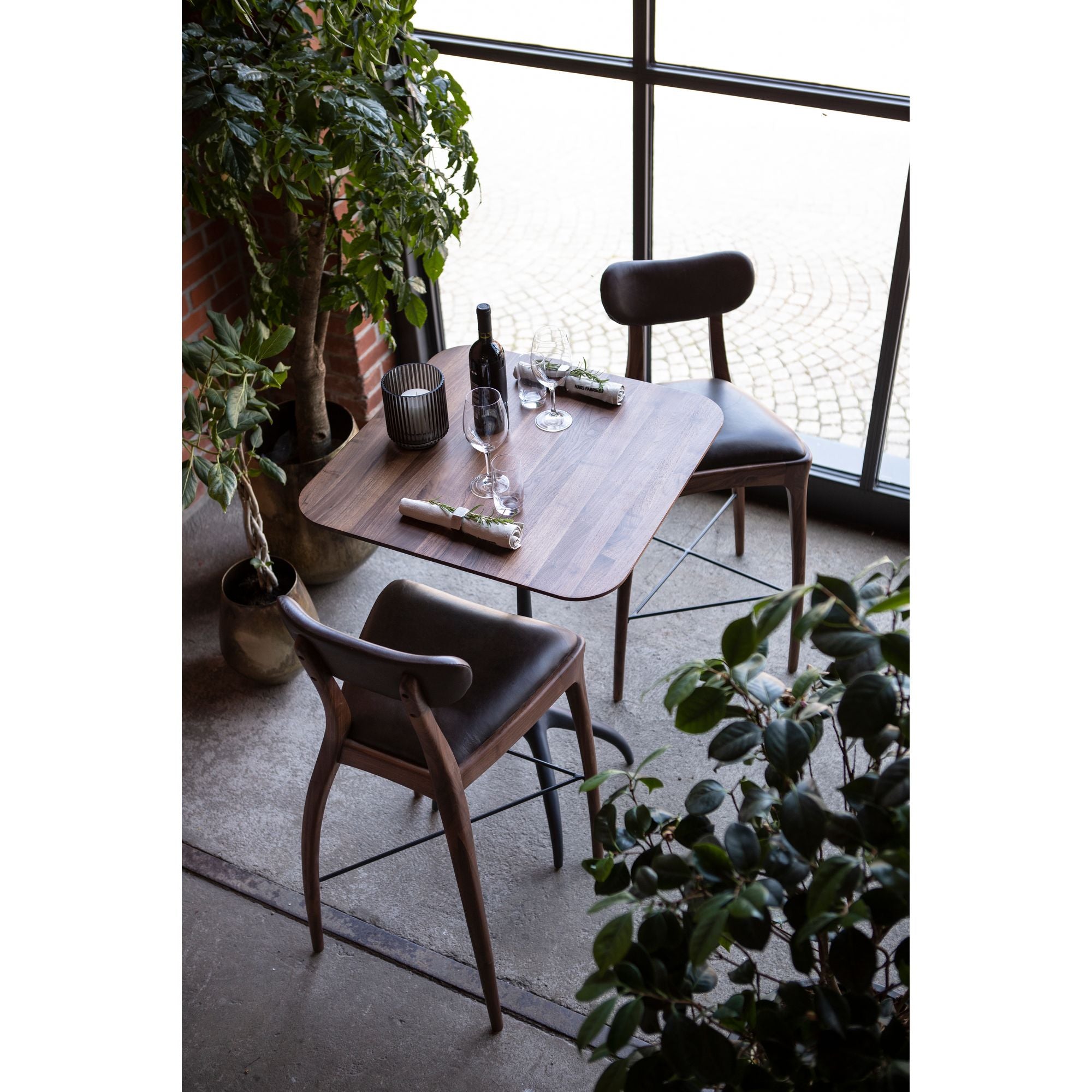 Wikholm Form REEVES BAR STOOL