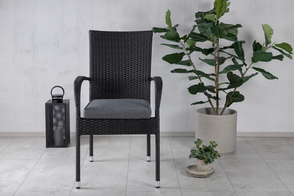Venture Design Anna & Marbella Matstolar Svart + Matbord 160x100x75