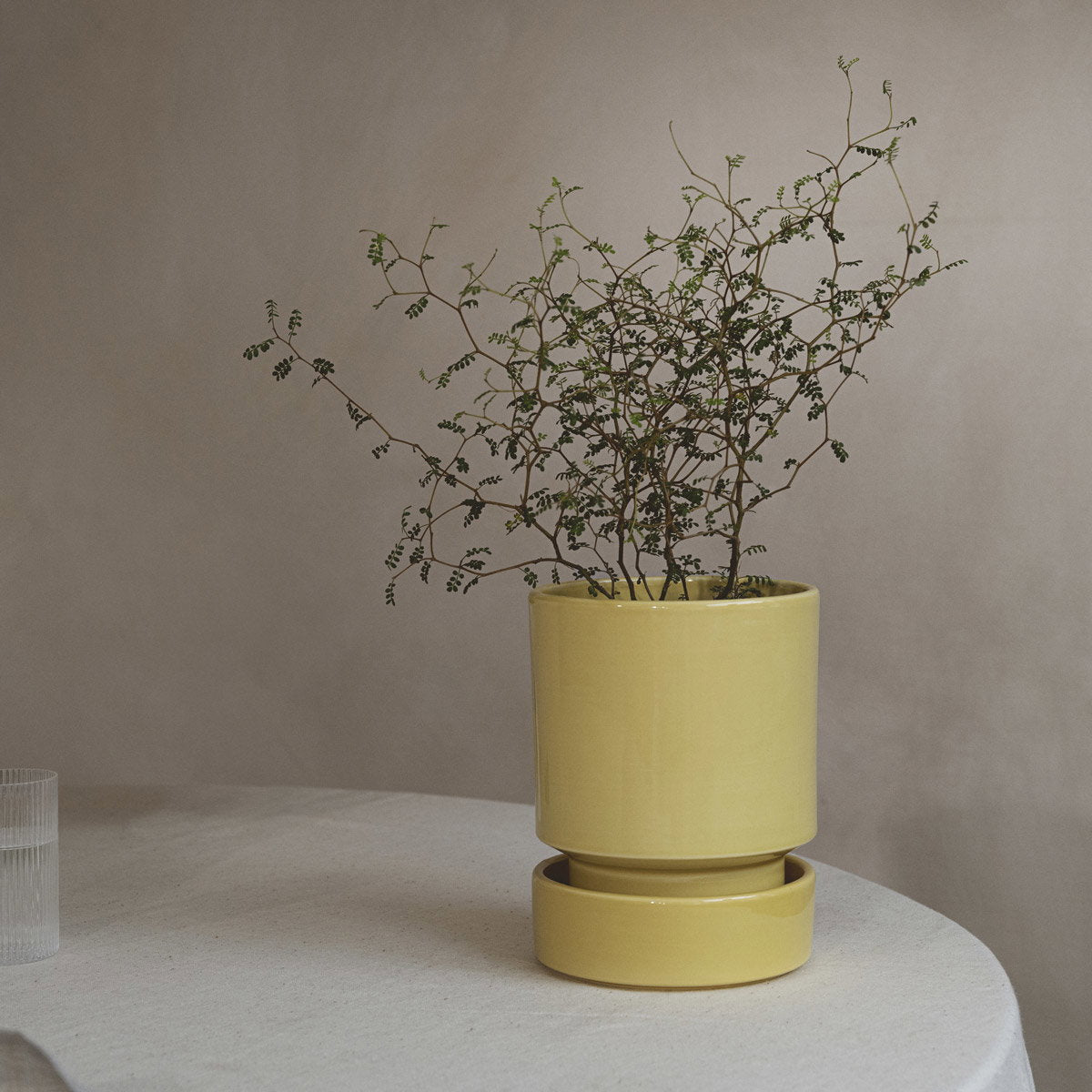 Hoff Pot Pale Yellow