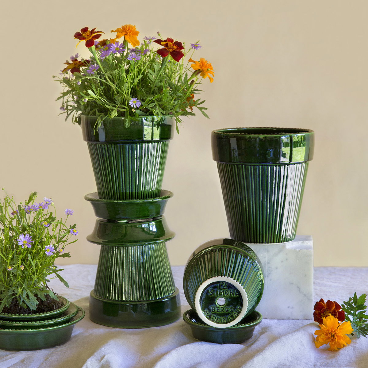 Simona Pot Emerald Green
