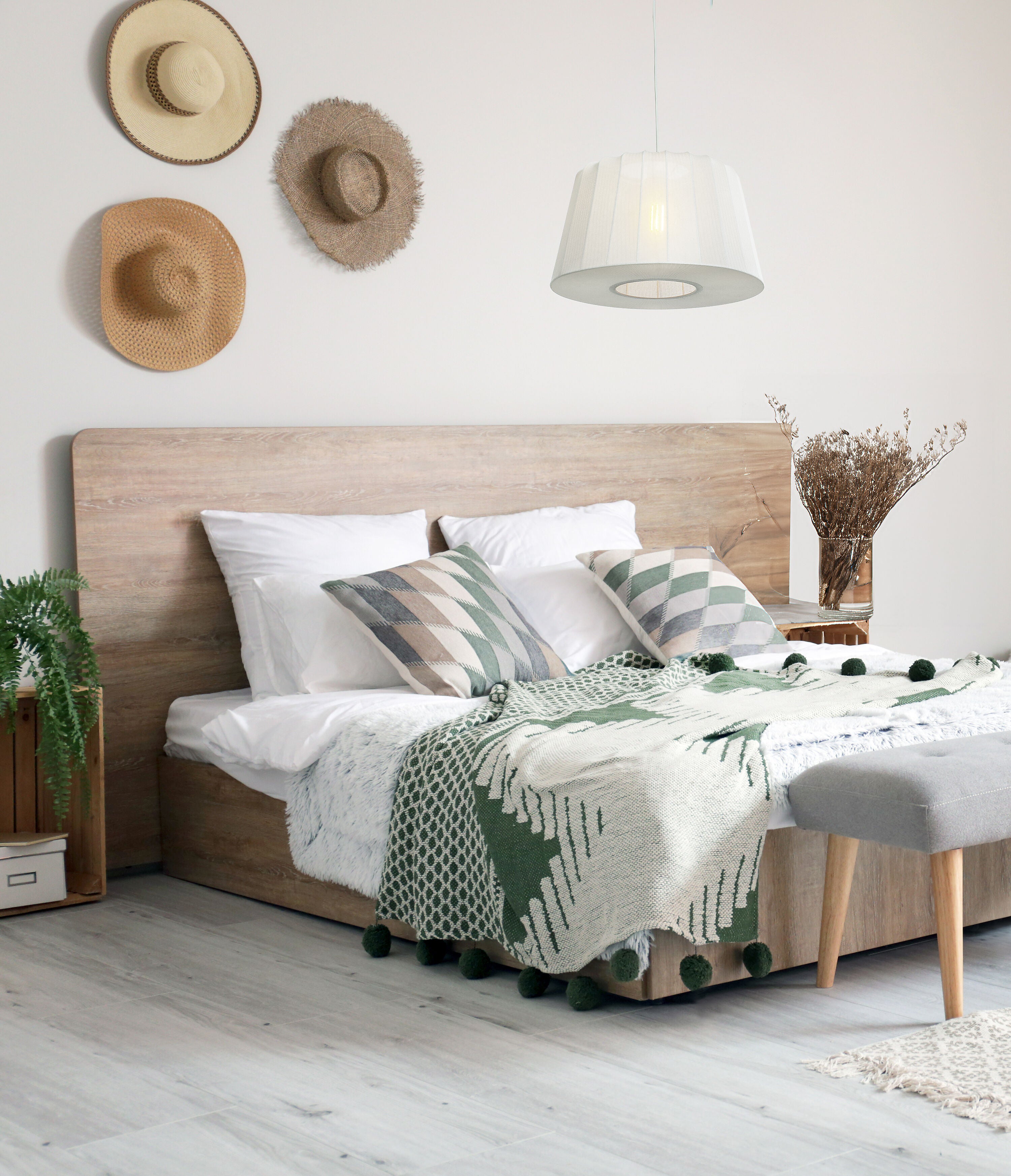 Aneta Home ABRIL taklampa