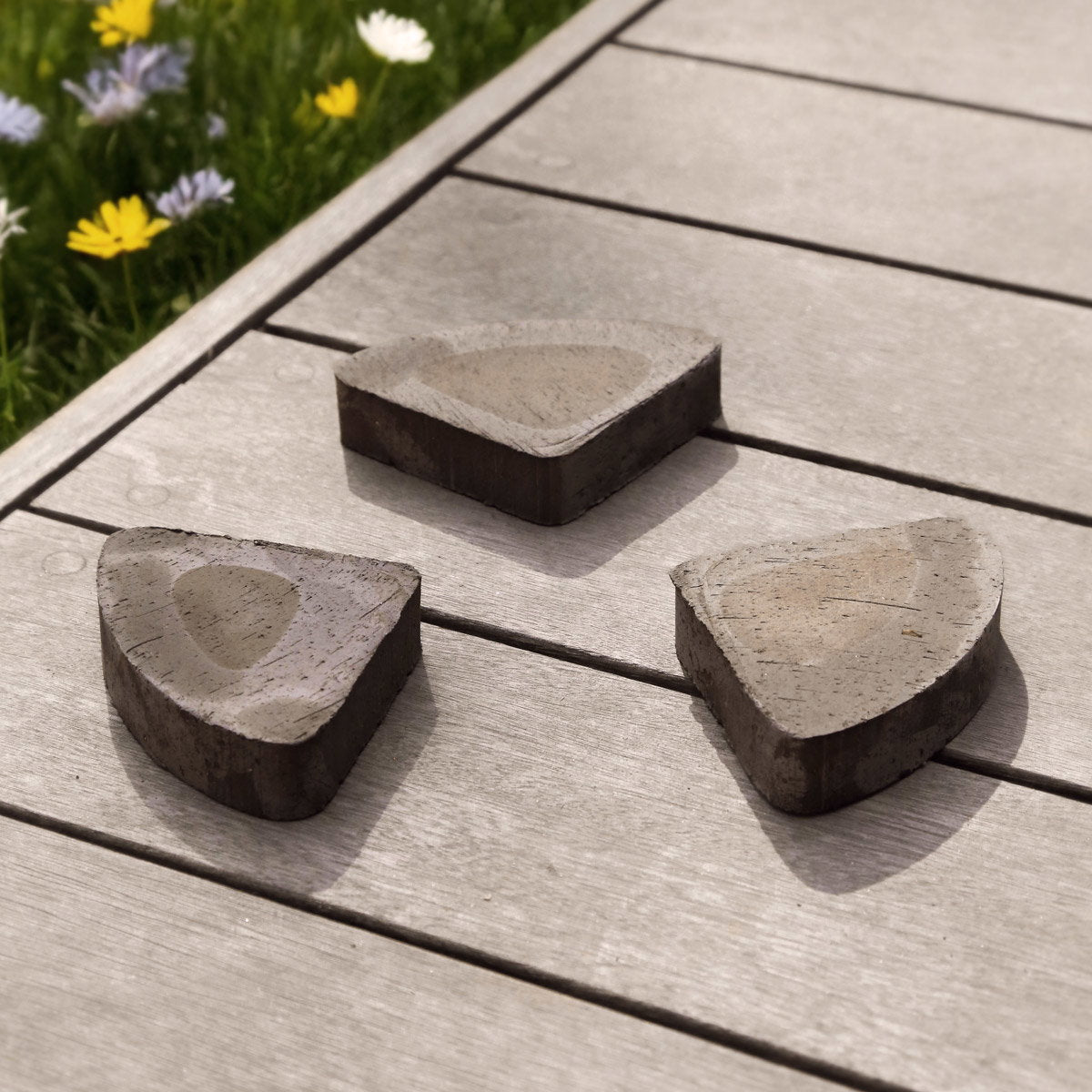 Triangle foot Pot feet RAW Grey