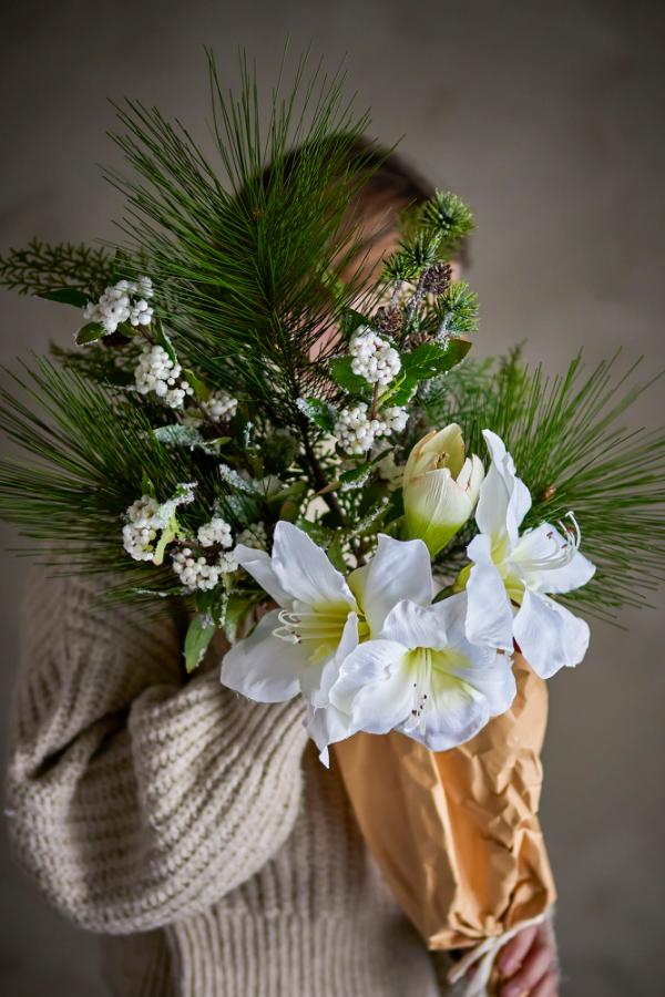 Bloomingville Kristin Bouquet, White, Artificial Flowers