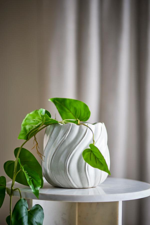 Bloomingville Isidora Flowerpot, White, Stoneware
