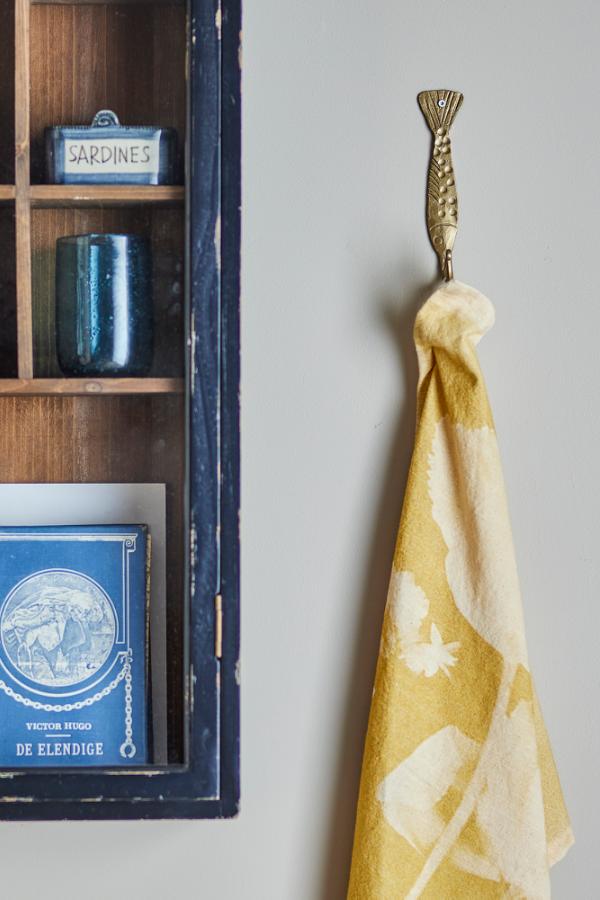 Creative Collection Chalix Hook, Brass, Metal