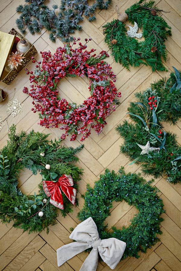 Bloomingville Pine Wreath, Green, Artificial Flowers