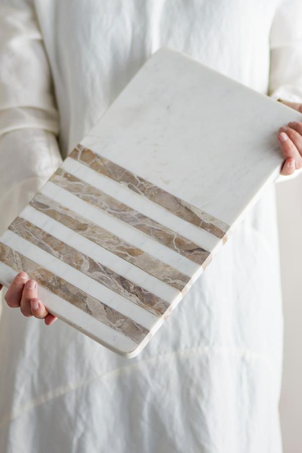Bloomingville Novelle Cutting Board, White, Marble