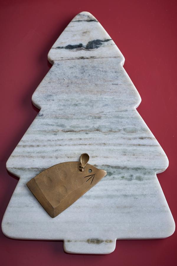 Bloomingville Diya Cutting Board, Black, Marble