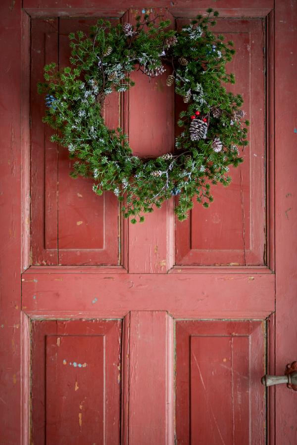Bloomingville Cedar Wreath, Green, Artificial Flowers