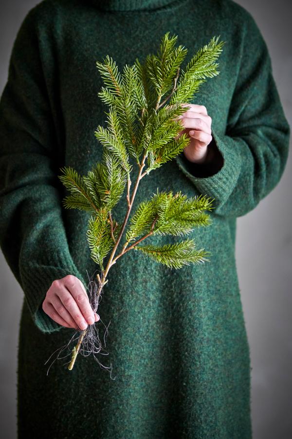 Bloomingville Pine Stem, Green, Artificial Flowers