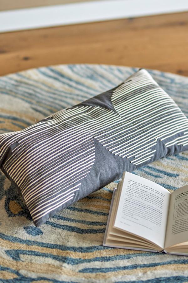 Bloomingville Brechia Cushion, Grey, Cotton