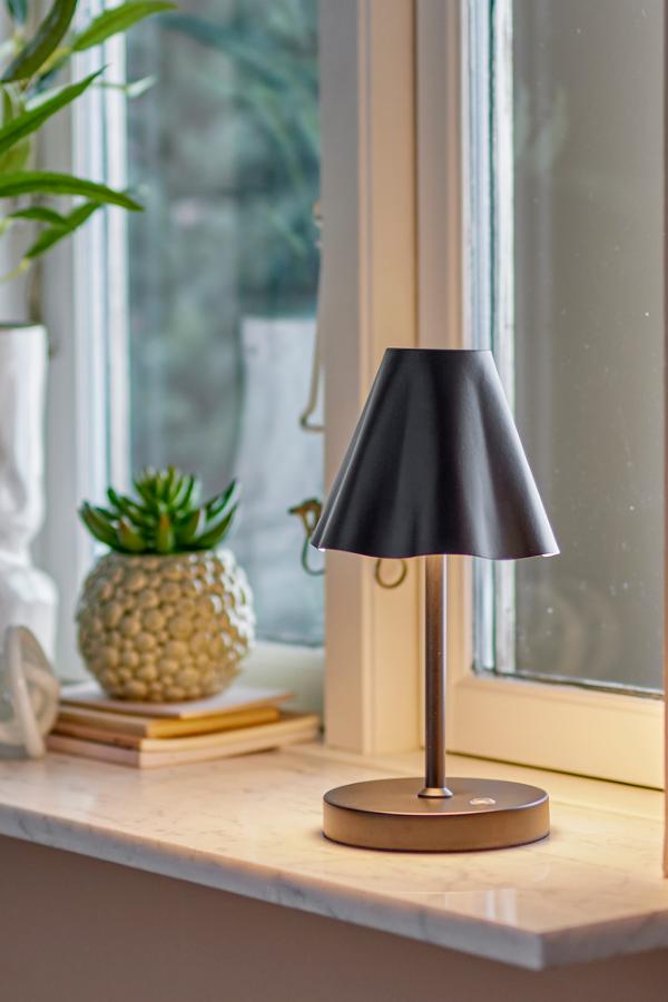 Bloomingville Lianna Portable Lampe, Rechargeable, Black, Metal