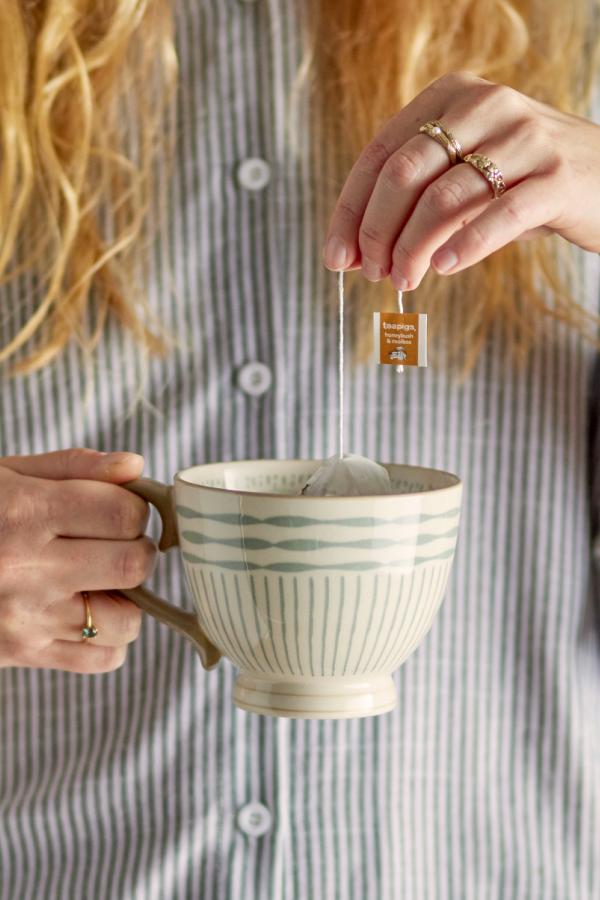 Creative Collection Maple Mug, Green, Stoneware