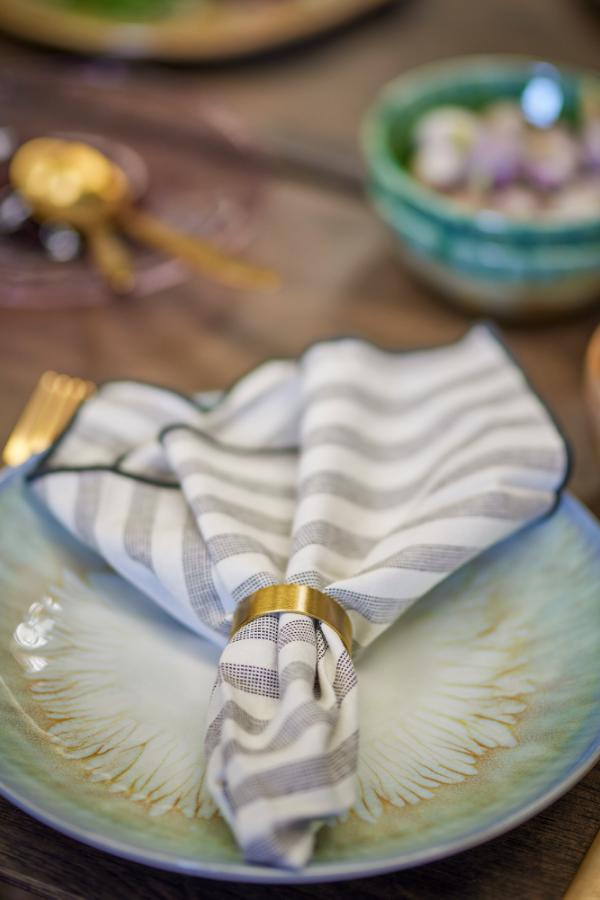 Bloomingville Laurie Napkin Ring, Gold, Brass