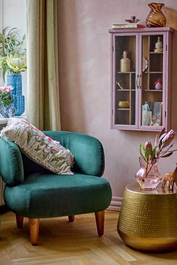 Creative Collection Hazem Cabinet, Rose, Firwood